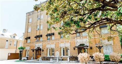 Faust hotel new braunfels - Feb 11, 2020 · During the 1920s, the New Braunfels community decided their town was in need of a luxurious hotel. Local businessman Walter Faust took charge over the project and the hotel was opened in October of 1929, just two weeks before the stock market crash. Despite the financial strain of the Great Depression, the hotel remained open. 